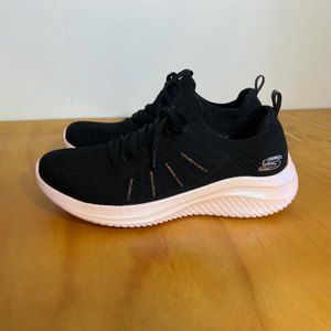 Skechers Ultra Flex 3.0 Glowing Sky Black Rose NWOT Women's Size 8.5